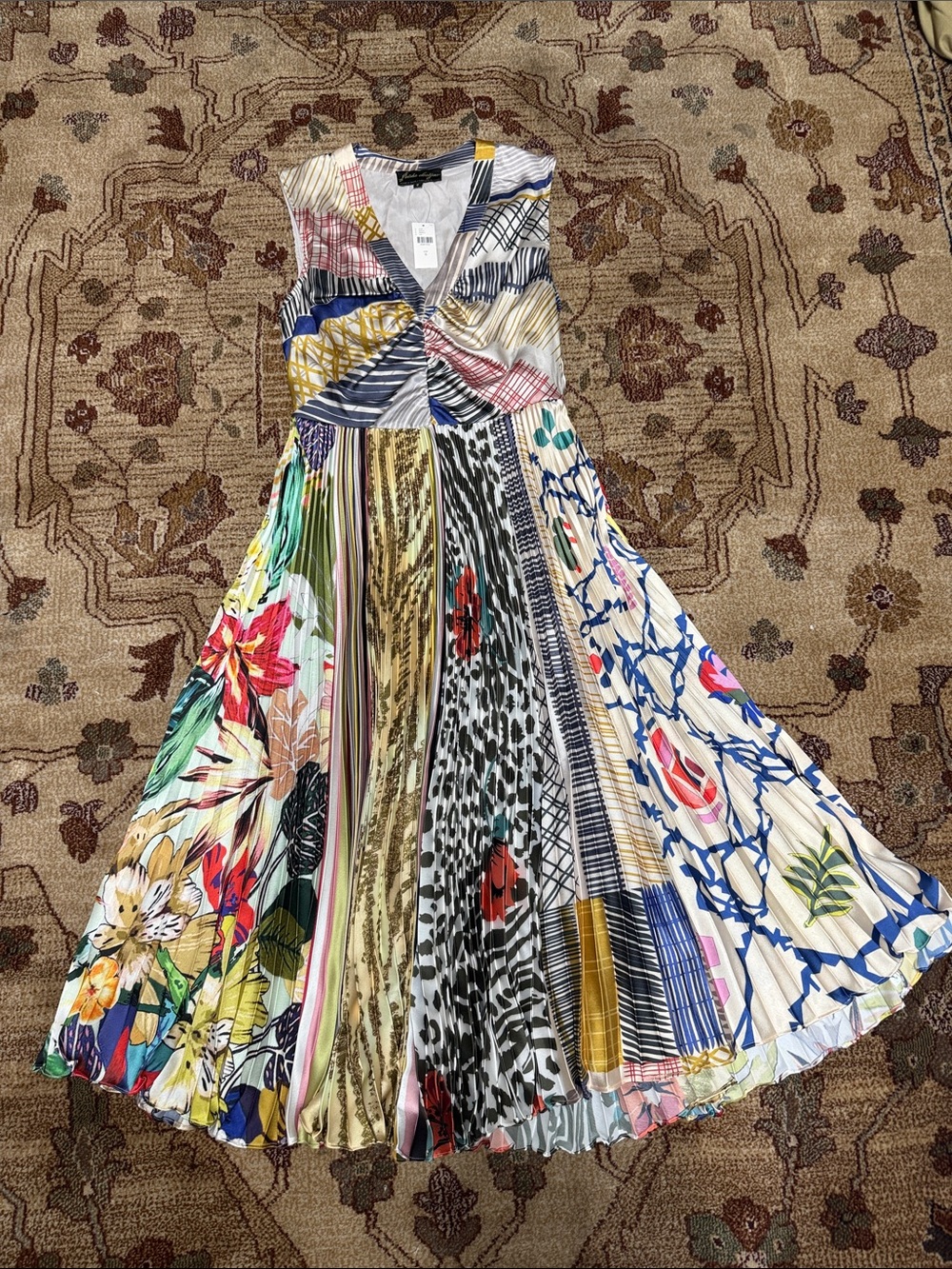 New Anthropologie Geisha Designs Jacinta Dress Pleated size 6 MSRP: $268